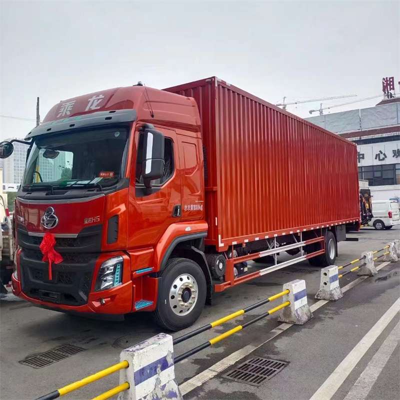 安定区布尔津县：物流专线的高效货运之旅